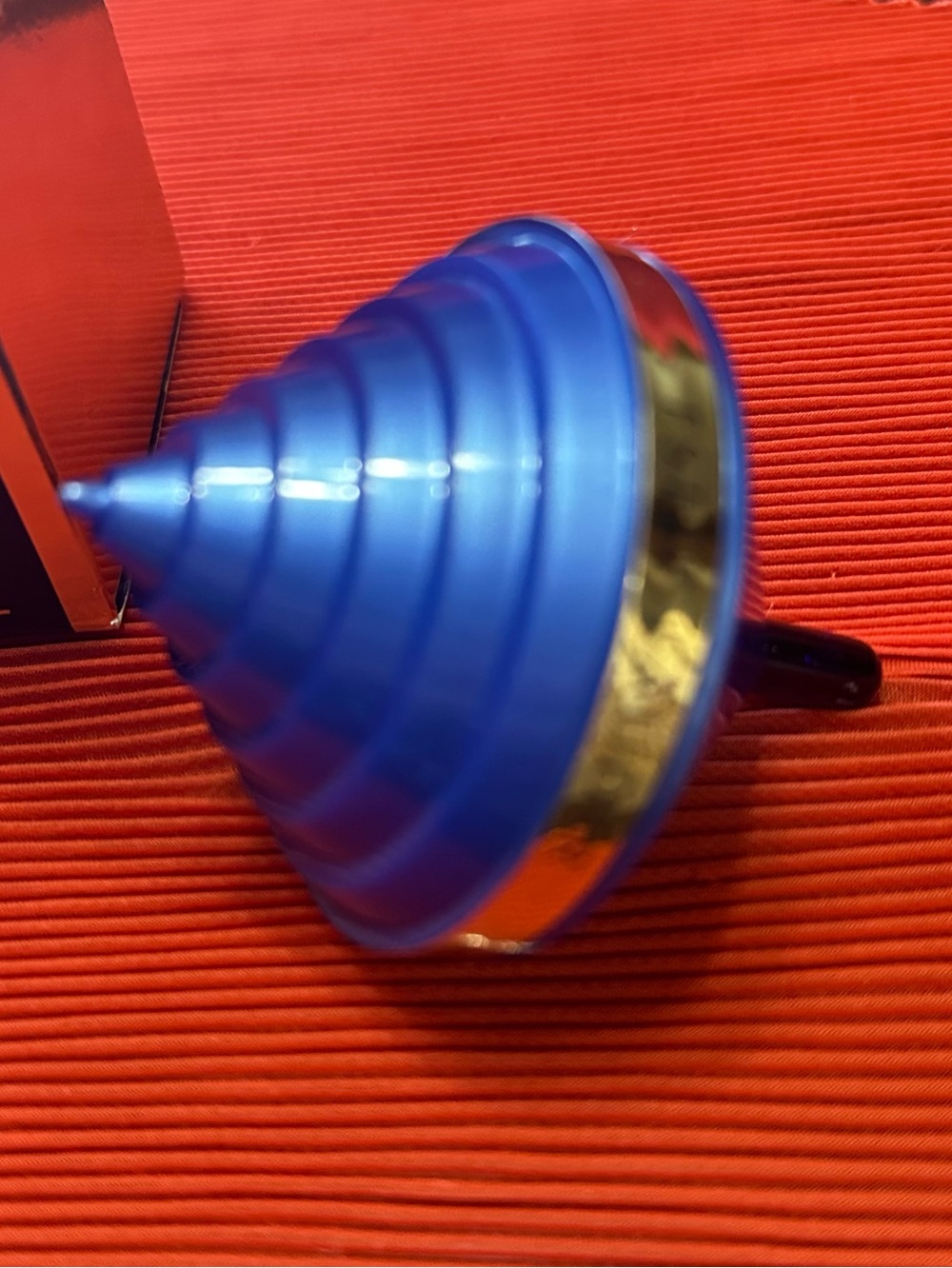 NIB Vintage Estée Lauder Color Play Blend-On Blush in HTF Blue Spinning Top - Picture 5 of 10